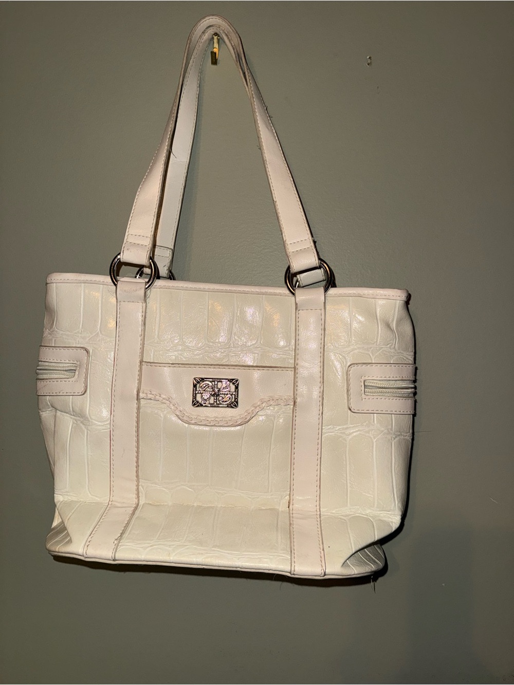 Bueno Cream Croc-Embossed Tote with Silver Hardware